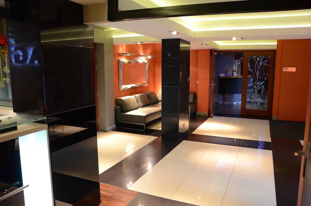 Agat Hotel Lodz  Ngoại thất bức ảnh