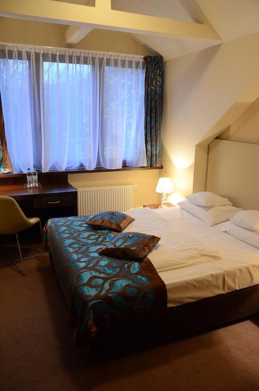 Agat Hotel Lodz  Phòng bức ảnh