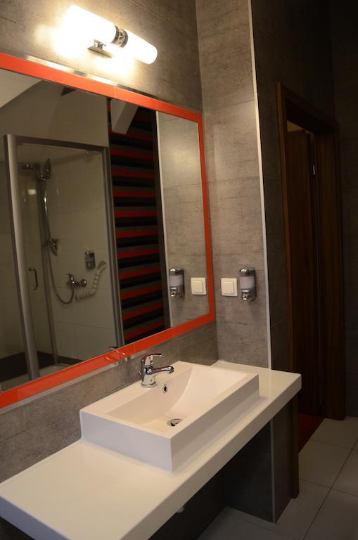 Agat Hotel Lodz  Phòng bức ảnh