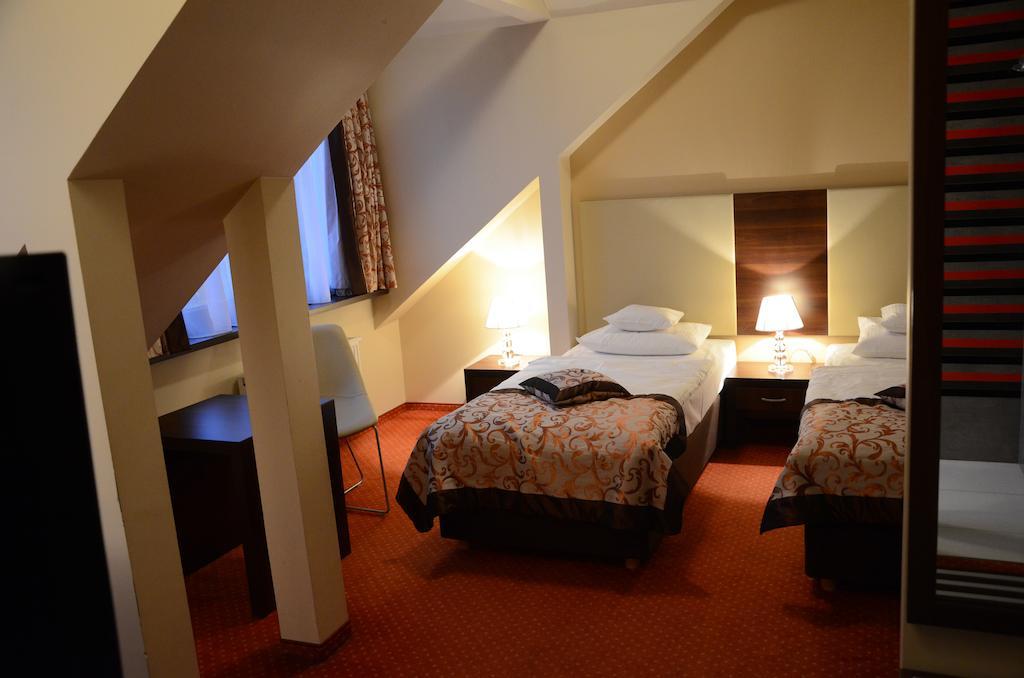 Agat Hotel Lodz  Phòng bức ảnh
